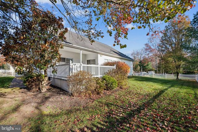 49 PINTAIL DR, Glassboro, NJ 08028
