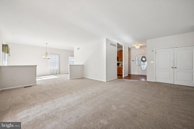 49 PINTAIL DR, Glassboro, NJ 08028