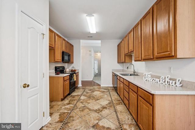 49 PINTAIL DR, Glassboro, NJ 08028