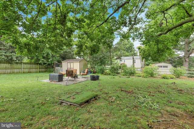 105 AUTUMN DR, Lititz, PA 17543