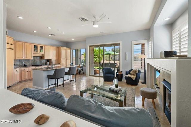 11574 E CHRISTMAS CHOLLA Drive, Scottsdale, AZ 85255