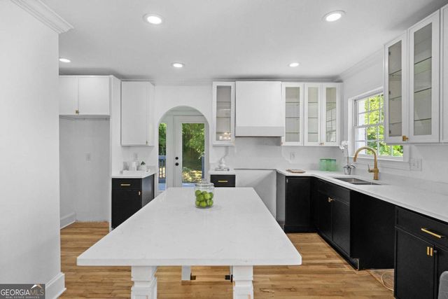 51 Willow Wood Circle, Atlanta, GA 30317