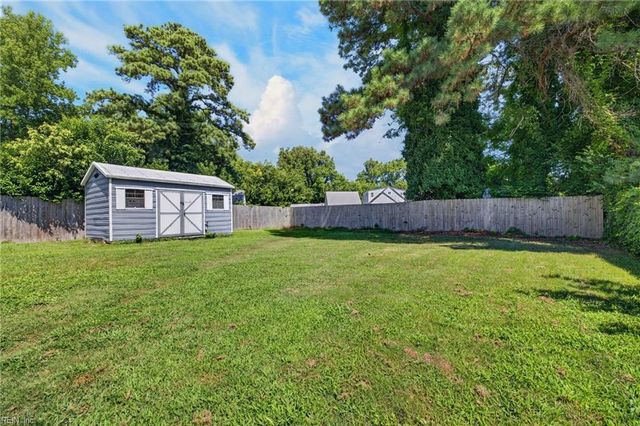 3608 Essex CIR, Norfolk, VA 23513