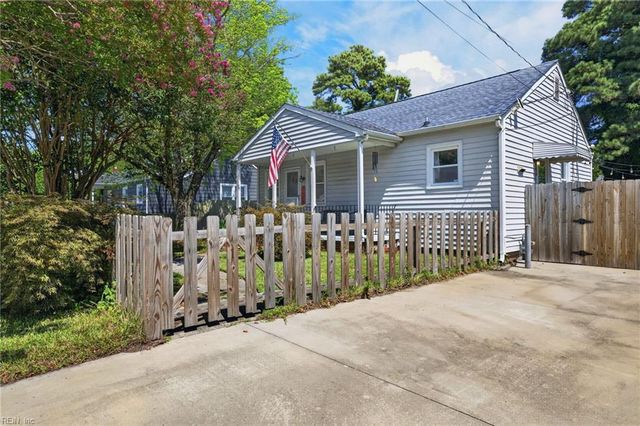3608 Essex CIR, Norfolk, VA 23513