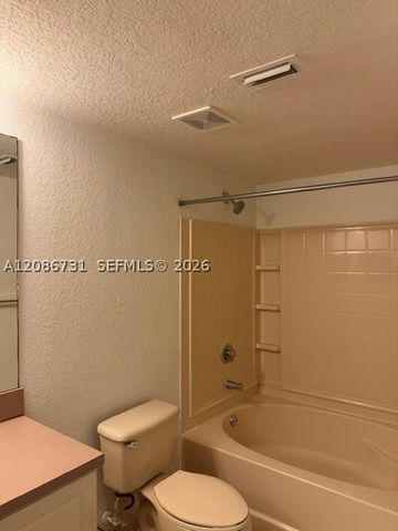 6760 W Sample Rd 6760, Coral Springs, FL 33067