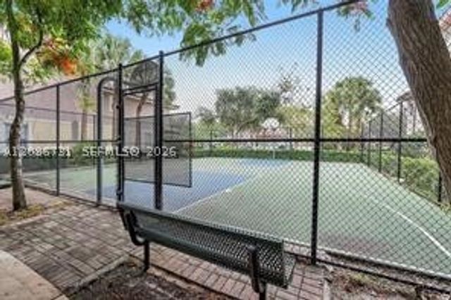 6760 W Sample Rd 6760, Coral Springs, FL 33067