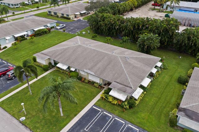 152 High Point Blvd D, Delray Beach, FL 33445