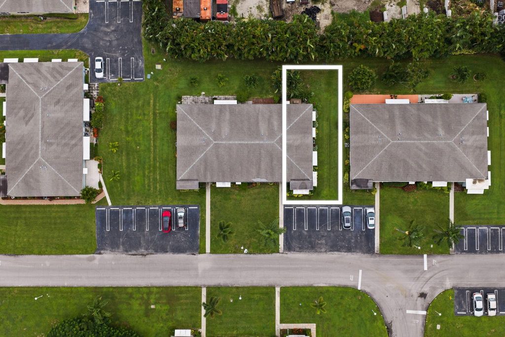 152 High Point Blvd D, Delray Beach, FL 33445