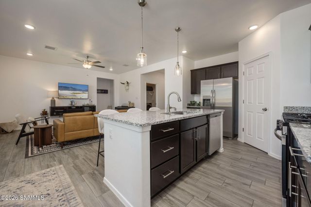 6109 Montgomery Road, Las Cruces, NM 88012