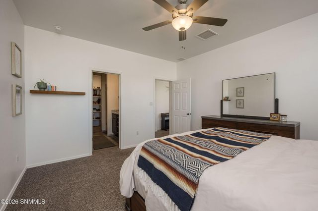 6109 Montgomery Road, Las Cruces, NM 88012