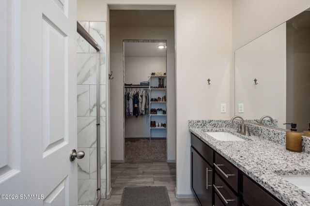 6109 Montgomery Road, Las Cruces, NM 88012