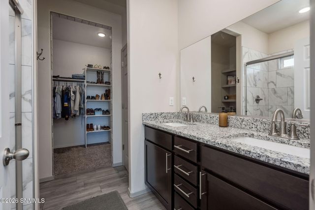 6109 Montgomery Road, Las Cruces, NM 88012