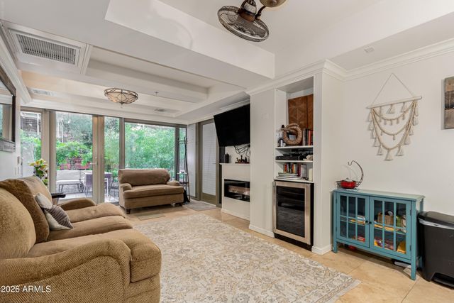 7137 E RANCHO VISTA Drive 1008, Scottsdale, AZ 85251