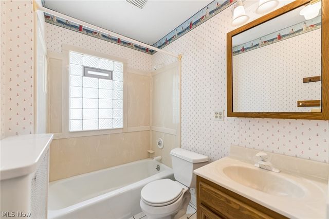 3471 E Erie Avenue, Lorain, OH 44052
