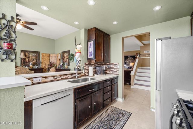 600 Kingswood Lane G, Simi Valley, CA 93065