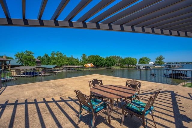 213 Lakeview, Sunrise Beach, TX 78643