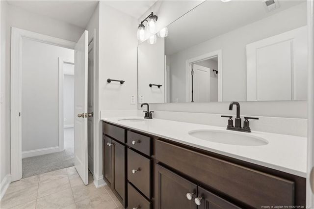 170 Mullingar Drive, Carthage, NC 28327