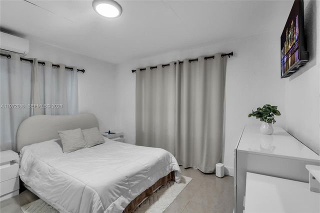 1064 NW 103rd St, Miami, FL 33150