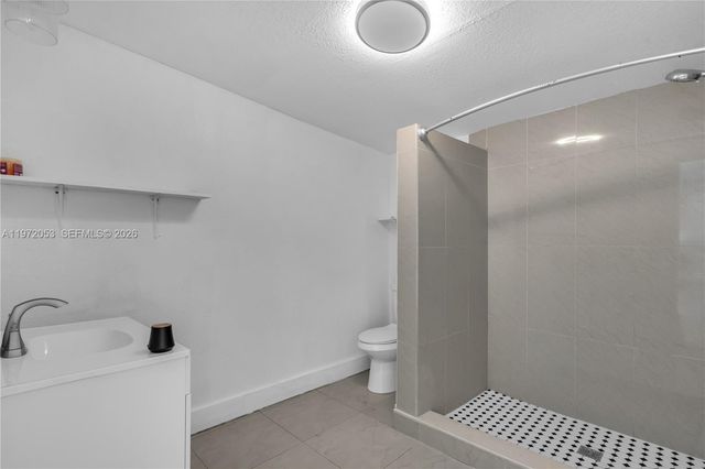 1064 NW 103rd St, Miami, FL 33150