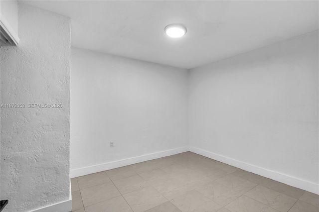 1064 NW 103rd St, Miami, FL 33150