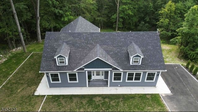 912 Spruce Trl, Stillwater Twp., NJ 07860