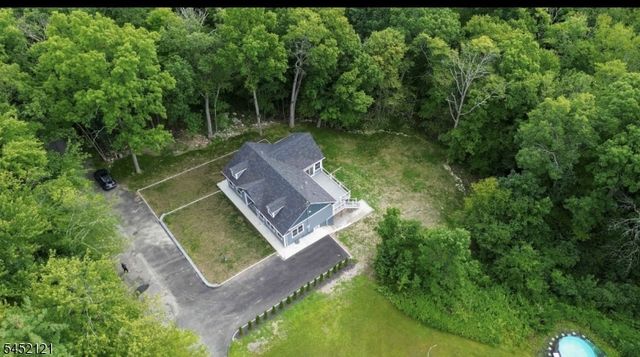 912 Spruce Trl, Stillwater Twp., NJ 07860