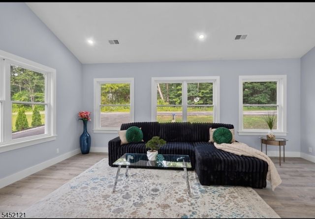 912 Spruce Trl, Stillwater Twp., NJ 07860