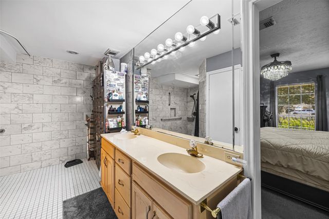 7809 Vallecito Lane, Humble, TX 77396