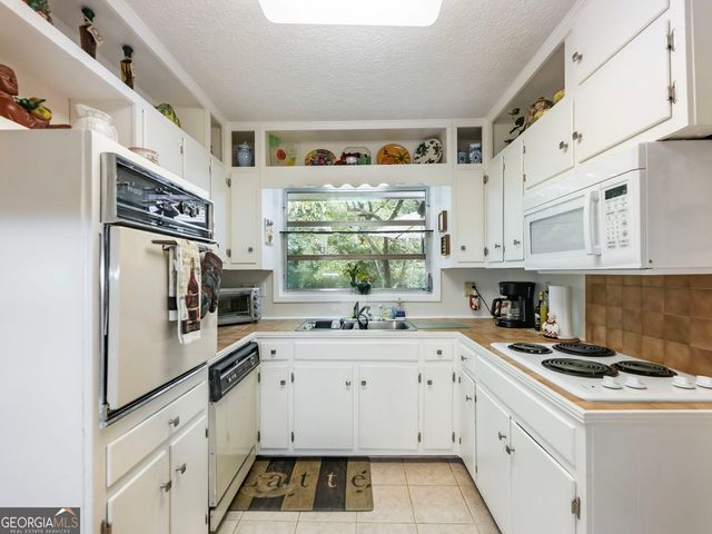 5230 Rosser Road, Stone Mountain, GA 30087