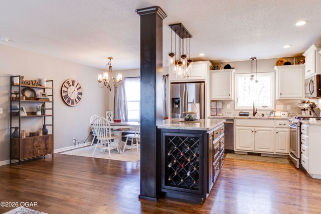 315 E 33rd Street, Joplin, MO 64804