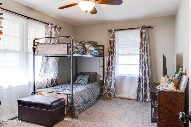 315 E 33rd Street, Joplin, MO 64804