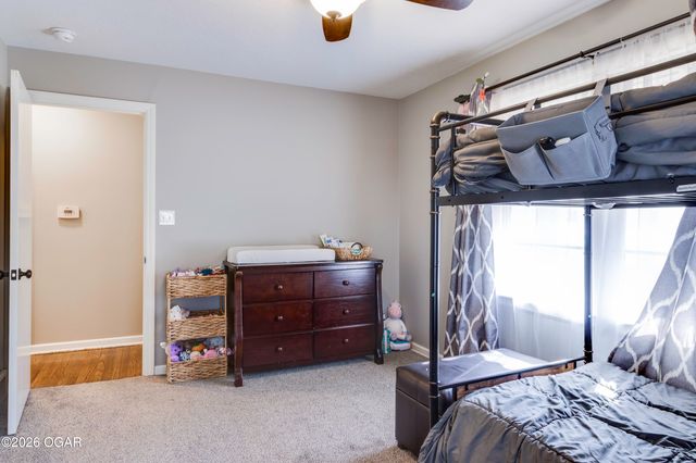 315 E 33rd Street, Joplin, MO 64804