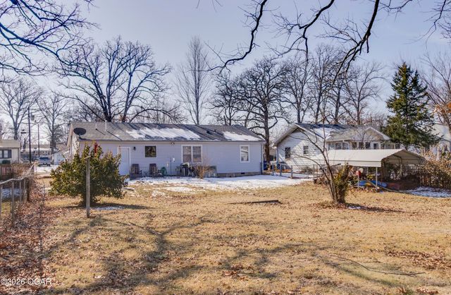 315 E 33rd Street, Joplin, MO 64804