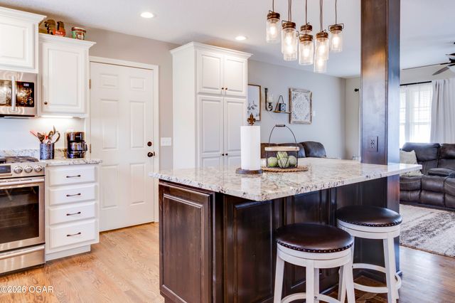 315 E 33rd Street, Joplin, MO 64804