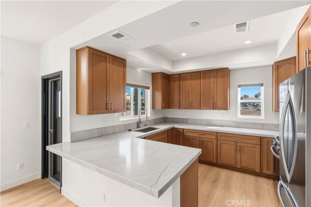 215 Oceanside Blvd 5, Oceanside, CA 92054
