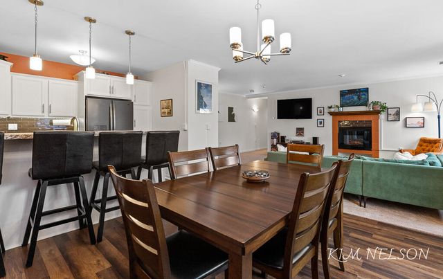 297 W Clay Avenue 201, Muskegon, MI 49440