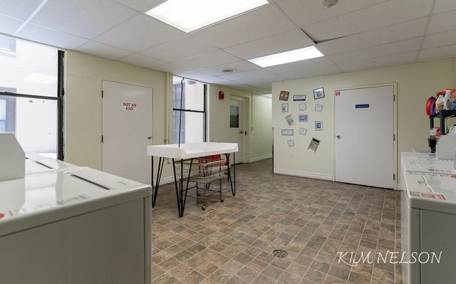 297 W Clay Avenue 201, Muskegon, MI 49440