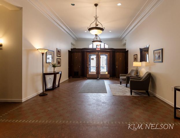 297 W Clay Avenue 201, Muskegon, MI 49440