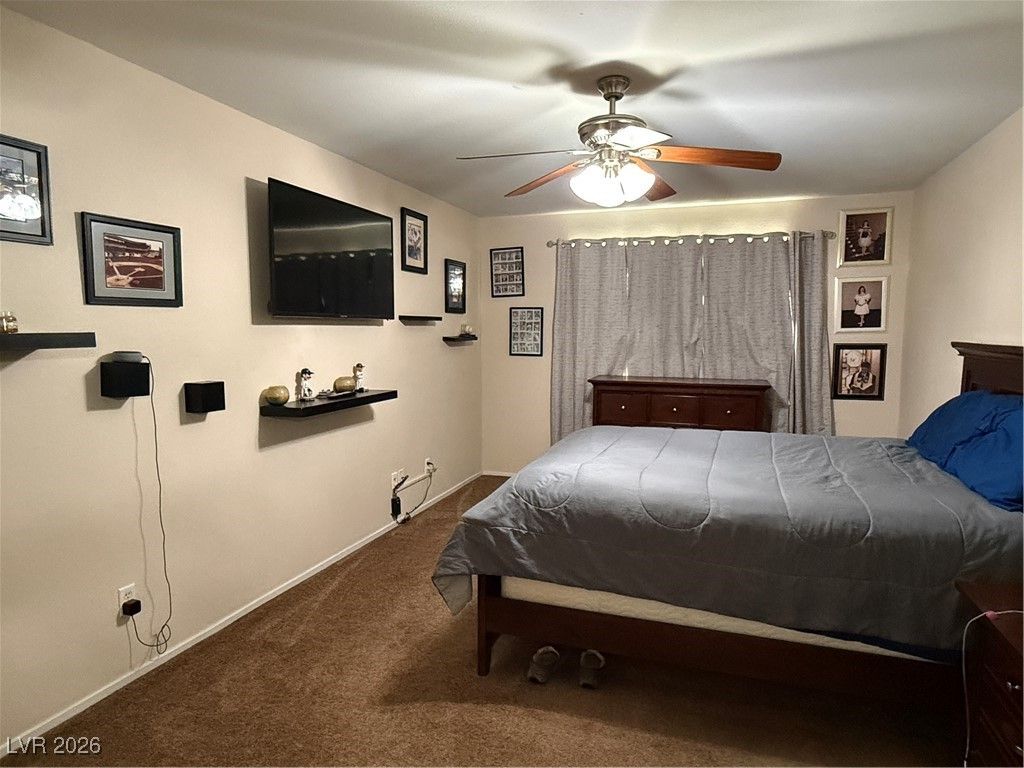 Image 16 of property listing at 10195 Tree Bark Street, Las Vegas, NV 89183