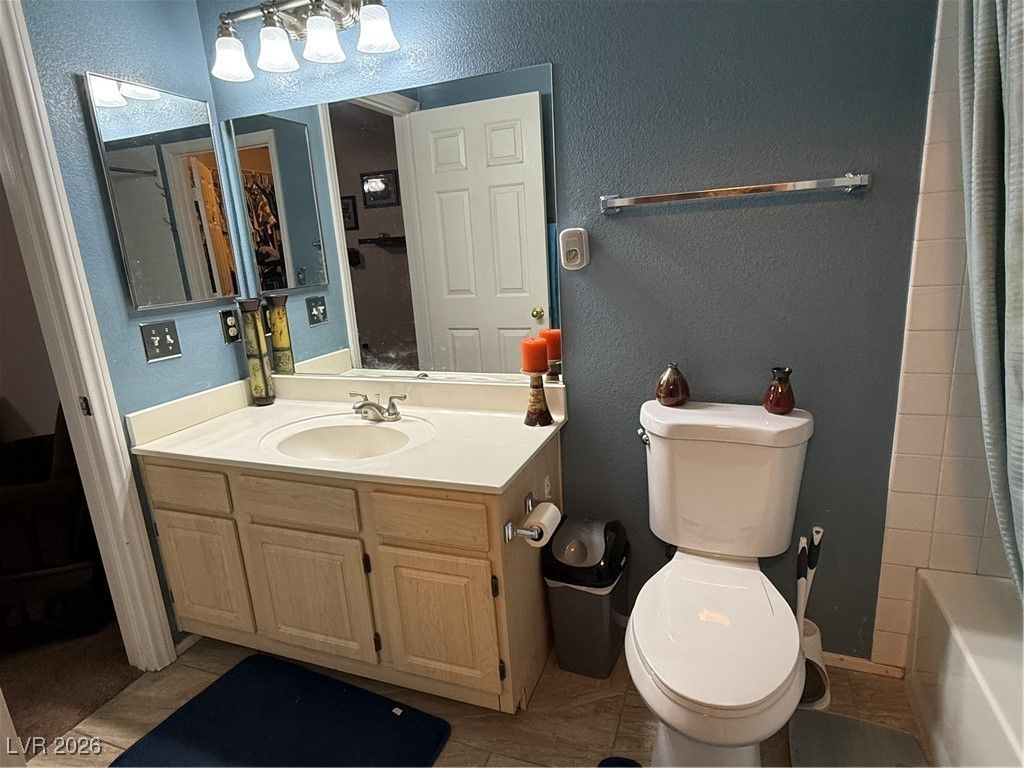 Image 19 of property listing at 10195 Tree Bark Street, Las Vegas, NV 89183