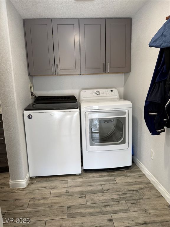 Image 28 of property listing at 10195 Tree Bark Street, Las Vegas, NV 89183