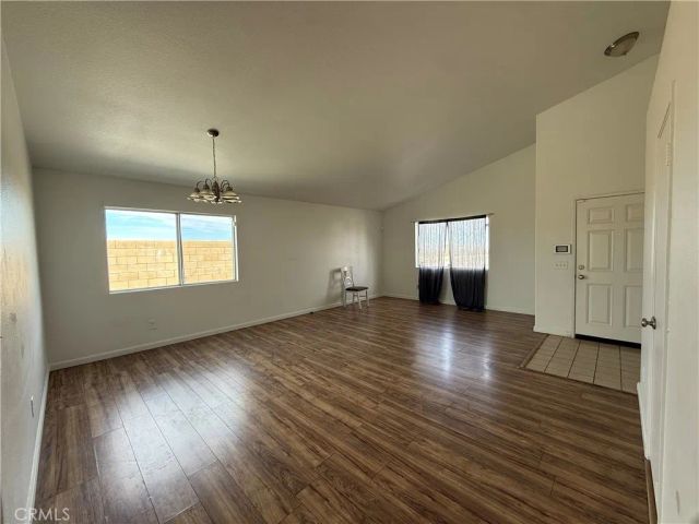 11711 Cliffwood, Victorville, CA 92392
