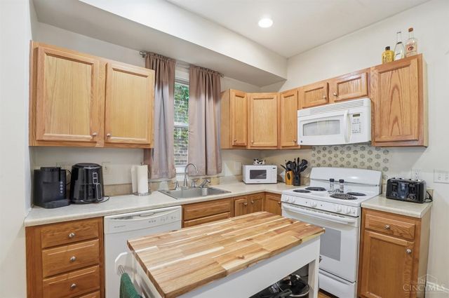 2355 Chickasaw Street, Cincinnati, OH 45219