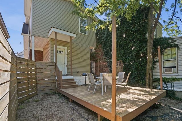 2355 Chickasaw Street, Cincinnati, OH 45219