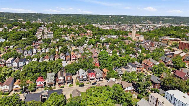 2355 Chickasaw Street, Cincinnati, OH 45219