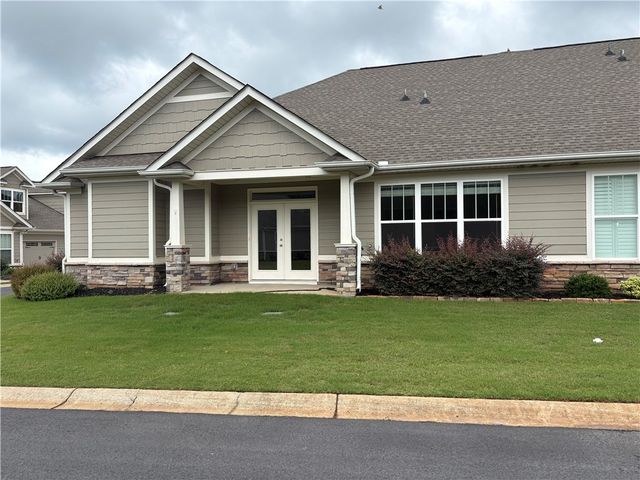 240 Meridian Way, Seneca, SC 29672