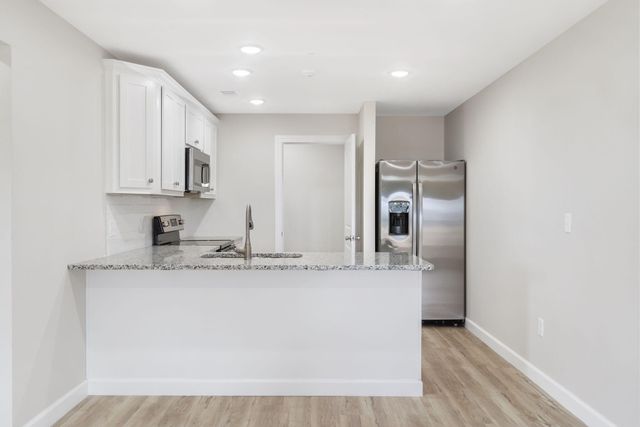 3013 N Vineyards Terrace 2, Branson, MO 65616