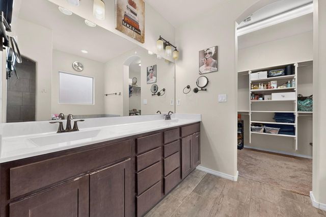 139 Suez Road NE, Albuquerque, NM 87124