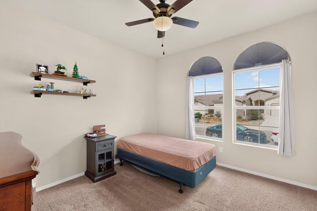 139 Suez Road NE, Albuquerque, NM 87124