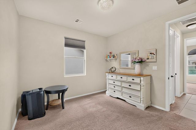 139 Suez Road NE, Albuquerque, NM 87124